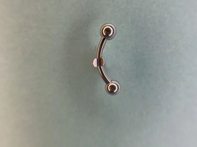 Piercing Spranceana Piercing Spranceana pret