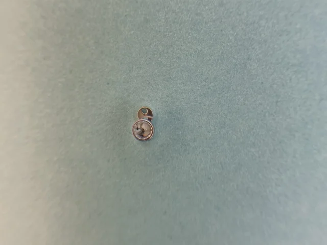 Cercel Piercing Dermal Cercel Piercing Dermal pret