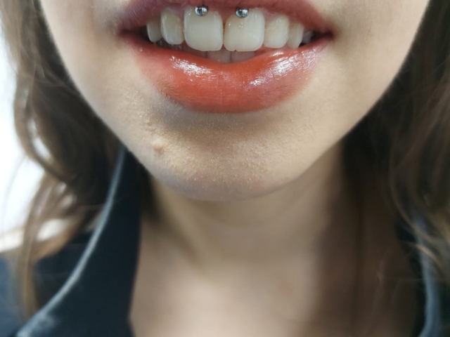 Pret Piercing Smiley Pret Piercing Smiley