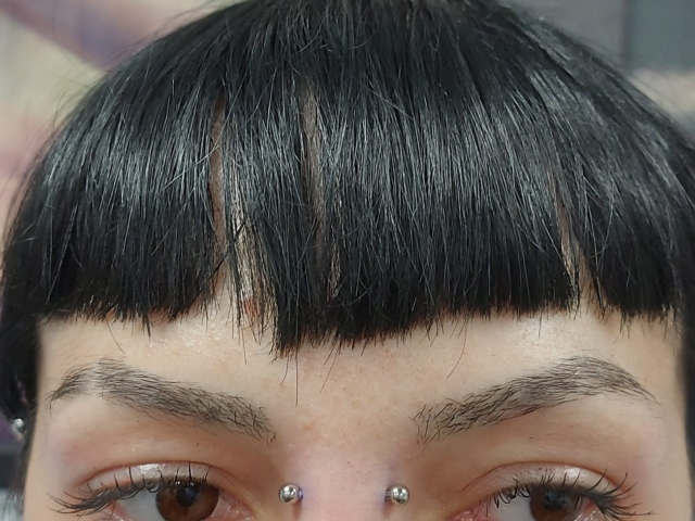 salon-piercing-bridge