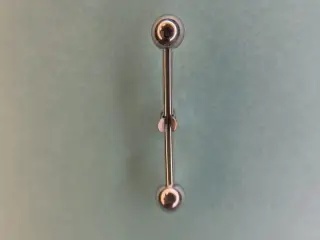 Piercing Limba pret
