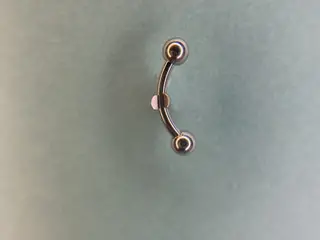 Pret Piercing Vertical Labret Pret Piercing Vertical Labret
