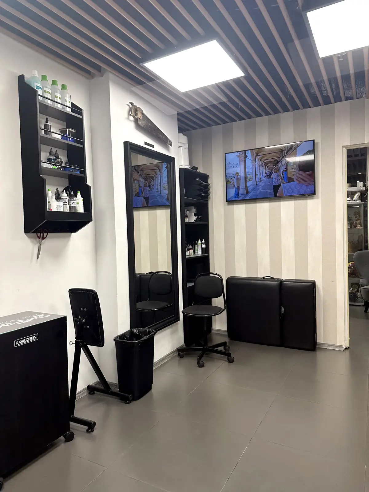 Galerie foto salon tatuaje și piercing 2nd Face București – imagine 20