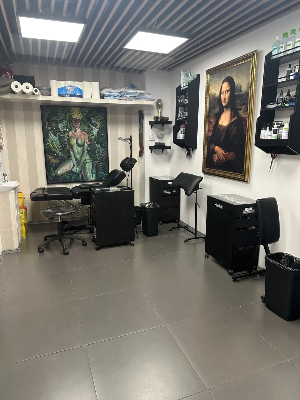 Galerie foto salon tatuaje și piercing 2nd Face București – imagine 21