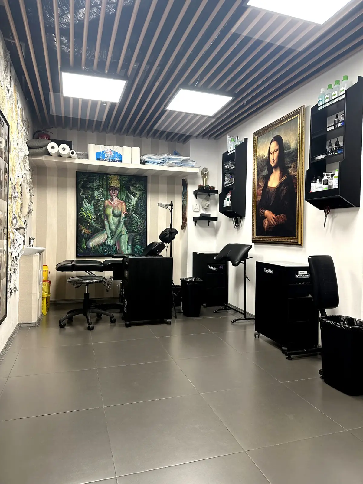 Galerie foto salon tatuaje și piercing 2nd Face București – imagine 22