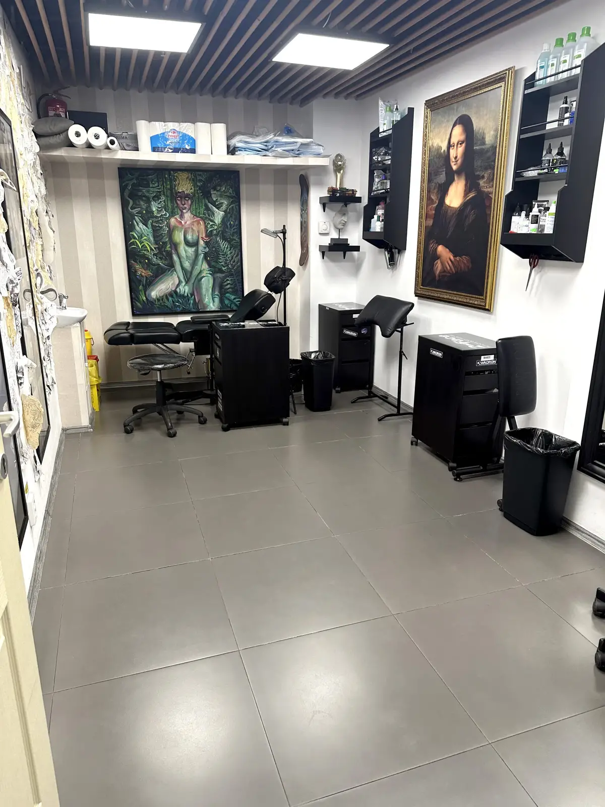 Galerie foto salon tatuaje și piercing 2nd Face București – imagine 24