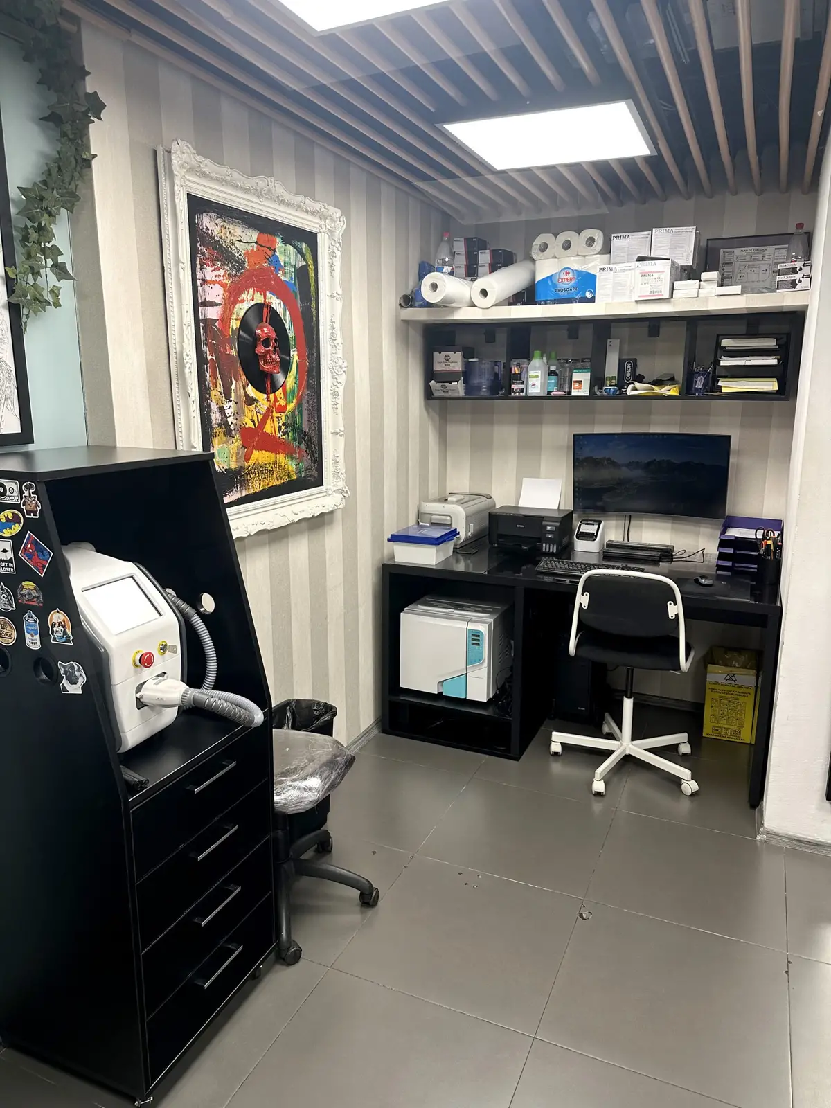Galerie foto salon tatuaje și piercing 2nd Face București – imagine 29