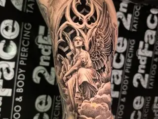 #angeltattoo #angel #whip #whipshading #whipshadingtattoo #tattoo #tattoostattooed#tattooedmen#blackandgreytattoo#realistictattoo #tats#artistsoninstagram#artist#tattooartist #art#bodyart #inked#best#bes