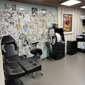 Poze Salon tatuaje 2nd Face Tattoo &amp; Body Piercing