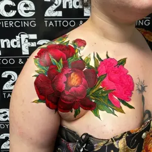 #peonies #peonie #flowers #flowerstattoo #flowersoninstagram #women #tattoo #tattooedgirls #tattooedwomen #tattooideas #colors #colortattoo #tats #realistictattoo #artistsoninstagram #artoftheday #artist #tattooart