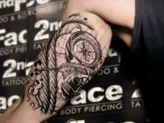 #ropetattoo #rope #compasstattoo #feathertattoo #tattoo #tattoos #tattooed #tattooedmen #blackandgreytattoo #realistictattoo #tats #artistsoninstagram #artist #tattooartist #art #bodyart #inked #best #bestfriends #