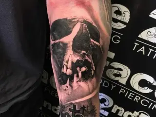 #skull #skulltattoo #skulls #butterflytattoo #butterfly #tattoo #tattoos #tattooed #tattooedmen #blackandgreytattoo #realistictattoo #tats #artistsoninstagram #artist #tattooartist #art #bodyart #inked #best #bestf