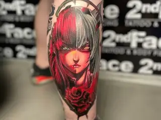 Tatuaj femeie color picior