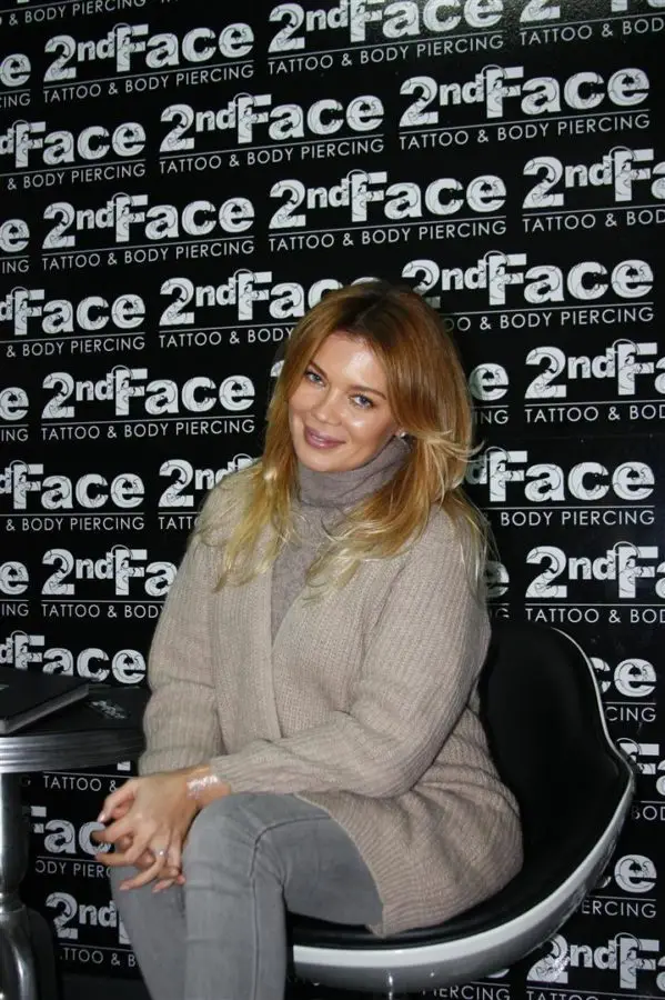 Gina Pistol la 2nd Face Tattoo București