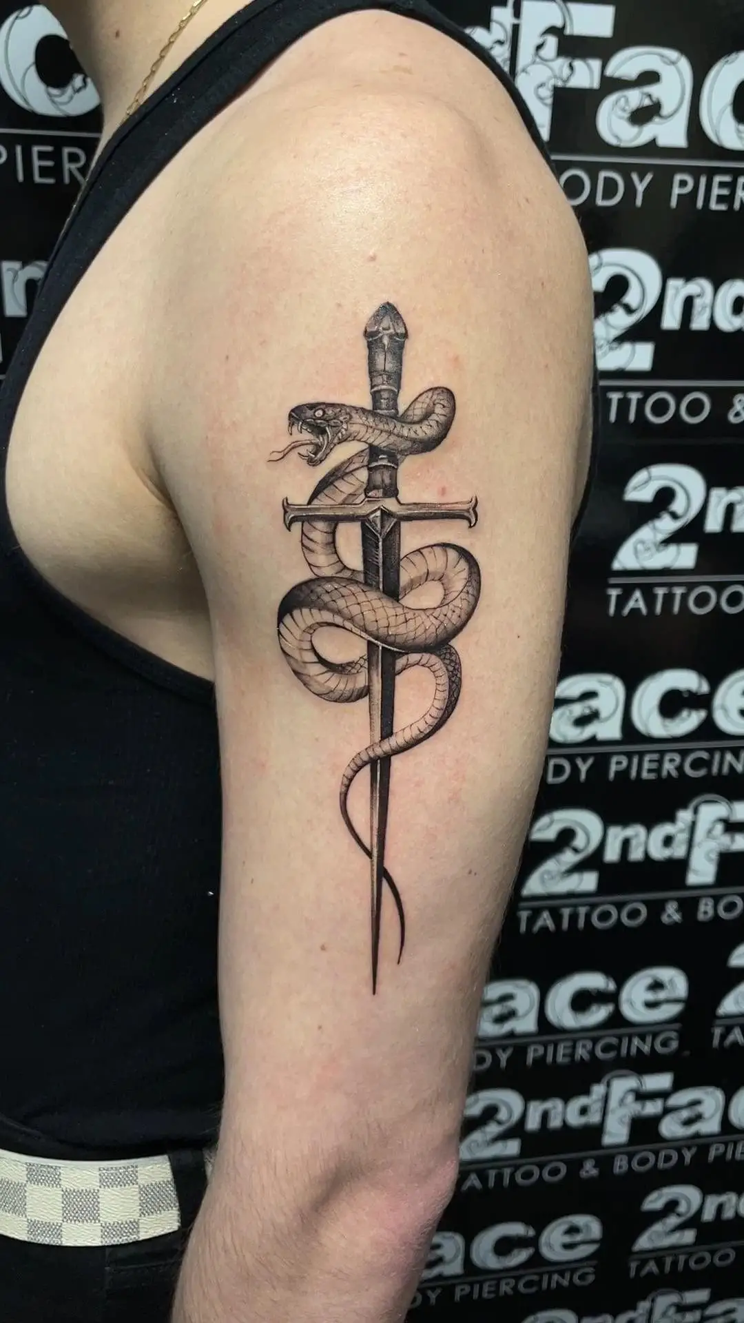 Tatuaj 3D realist realizat la 2nd Face Tattoo București