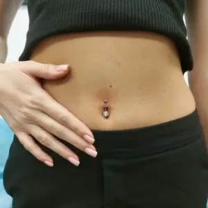 Salon piercing buric Salon piercing buric