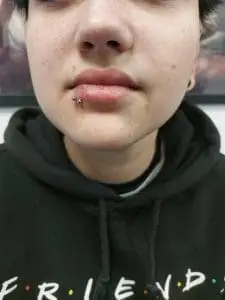 Piercing Buza