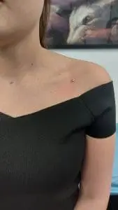 salon-piercing-dermal1