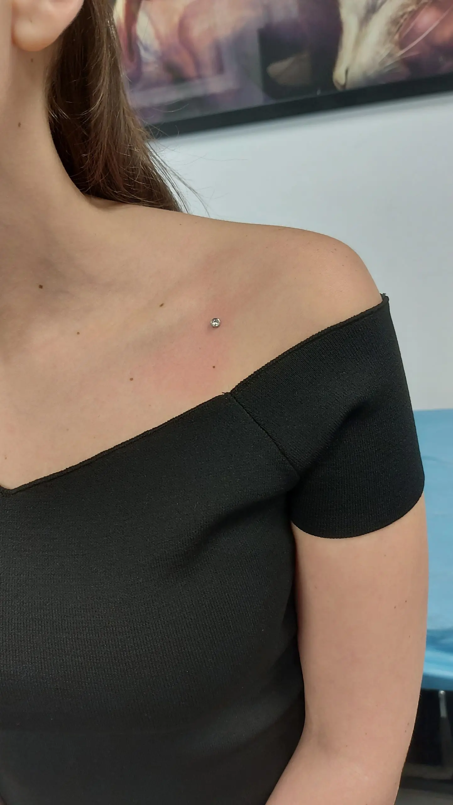 Piercing Dermal la 2nd Face Tattoo & Body Piercing București