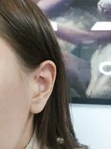 salon-piercing-forward-helix8