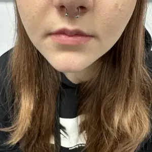 salon-piercing-septum15 Piercing Septum