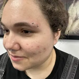 salon-piercing-septum50 Piercing Septum