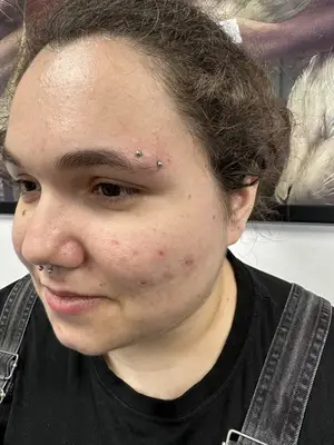 Cercel Piercing Spranceana pret