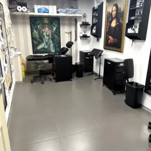 salon tatuaje piercing