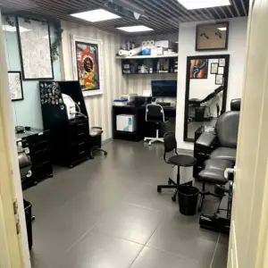 salon tatuaje piercing