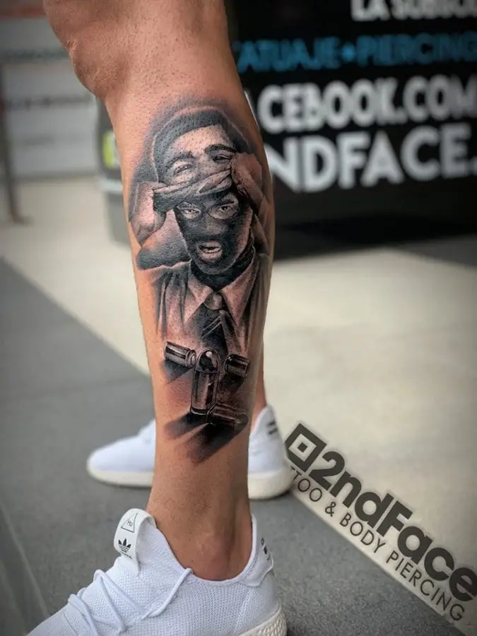Tatuaj Cu Masca Pe Picior 1 – 2nd Face Tattoo București