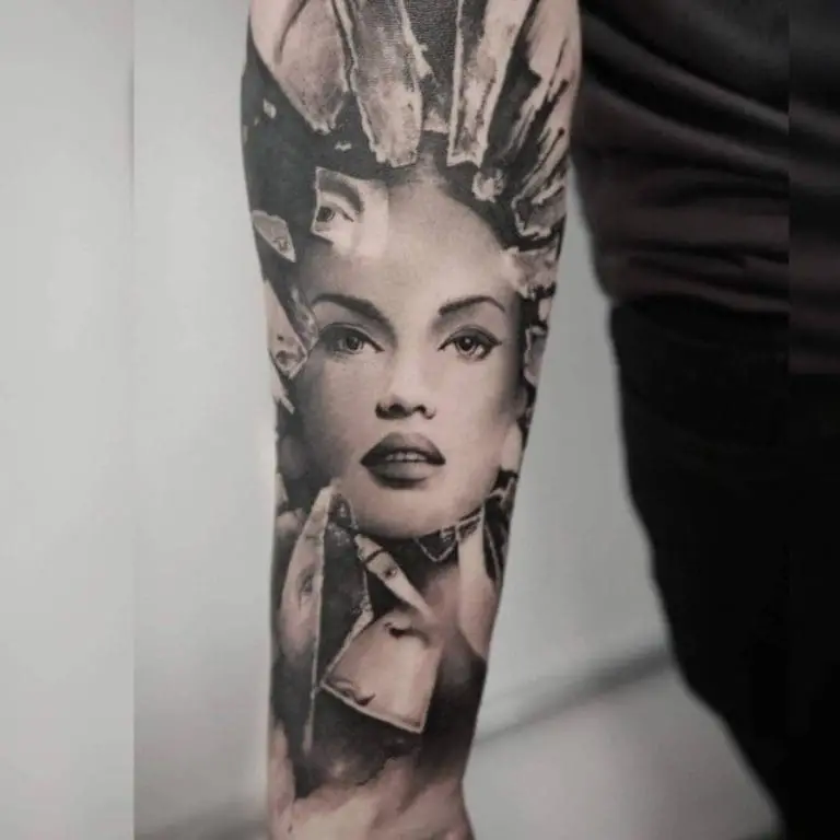 Tatuaj Realistic Pe Mana 1 – 2nd Face Tattoo București