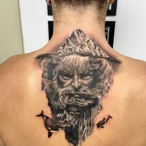 Tatuaj Spate Black and Grey