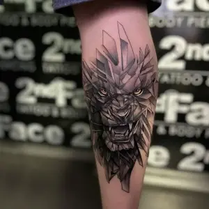 Tatuaj Picior Leu Geometric