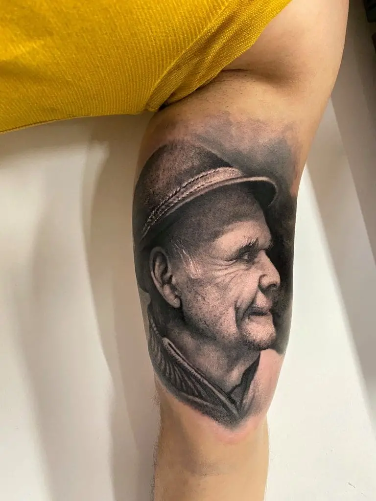 Tatuaje26 2 – 2nd Face Tattoo București