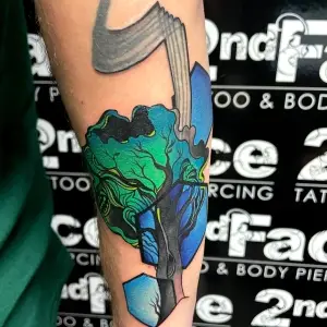 Tatuaj Antebrat Color barbat
